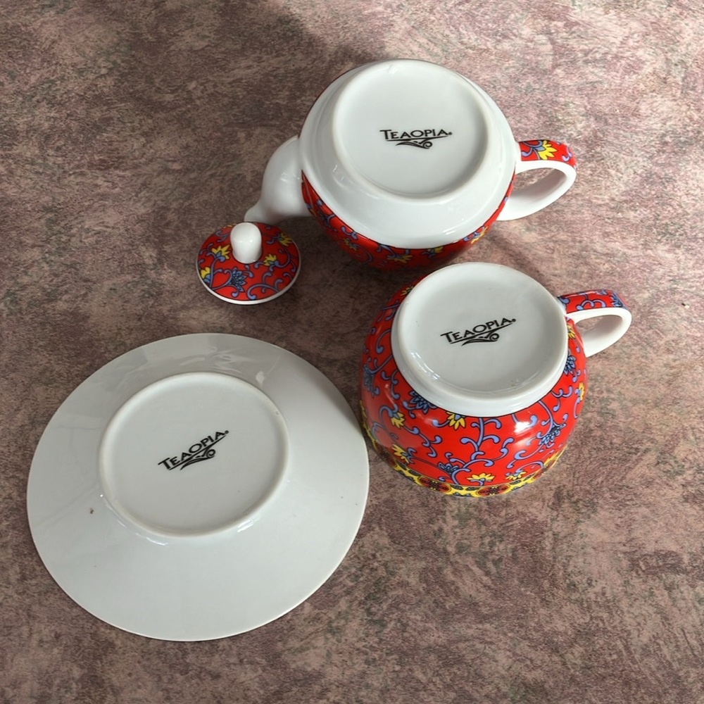 Teopia Single Tea Pot & Teacup Set - Picture 3 of 8